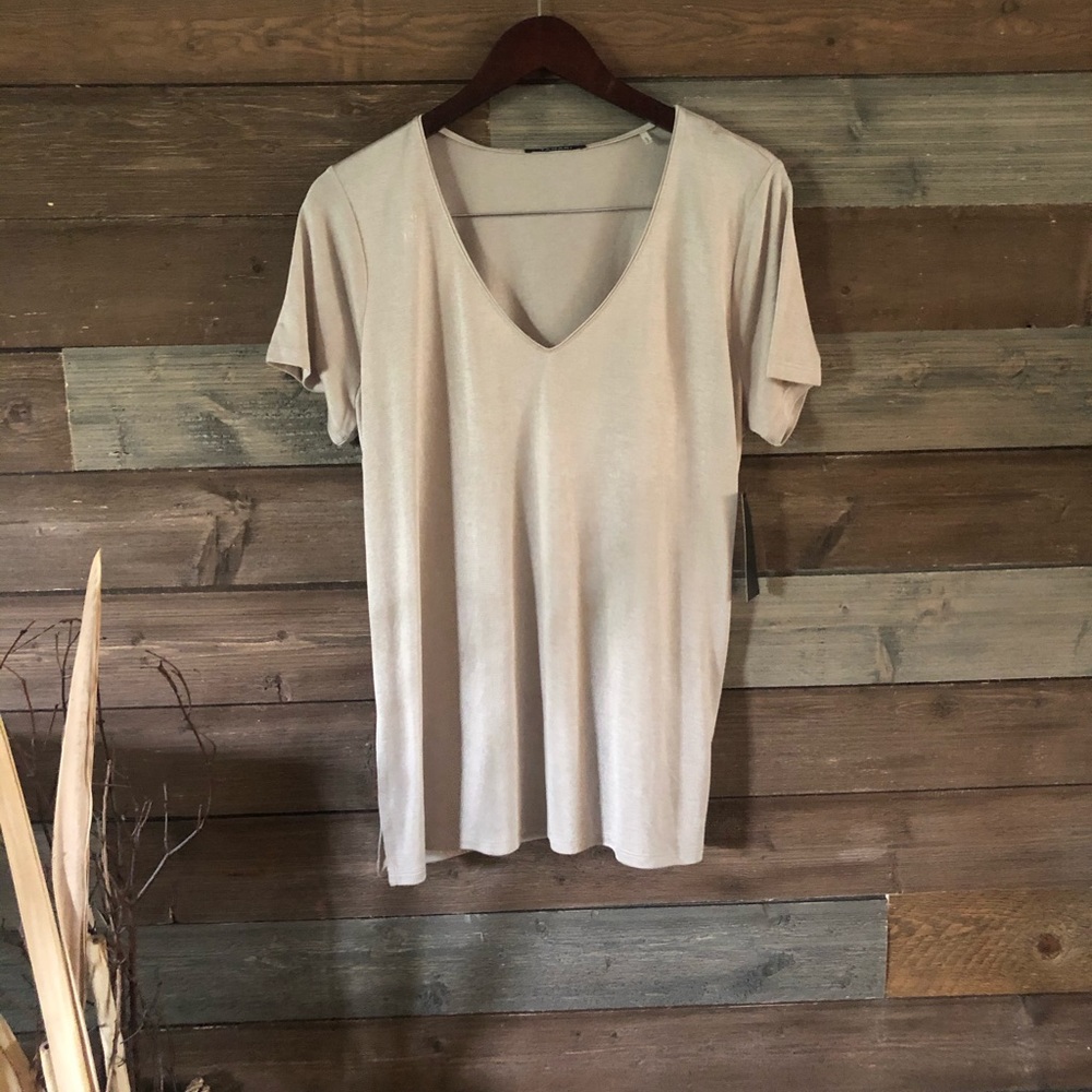 Tahari Short Sleeve Top